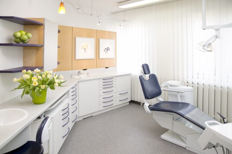 Behandlungsraum 2 - Zahnarzt Innenstadt Regensburg