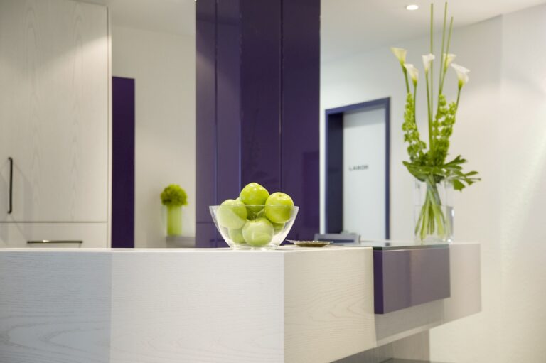 Empfangsbereich der Zahnarztpraxis