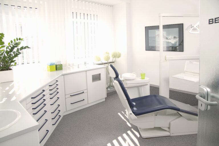 Behandlungsraum - Zahnarzt Regensburg Innenstadt